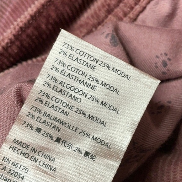 PILCRO Wine Mid-Rise Slim Boyfriend Corduroy Jeans - Picture 14 of 14